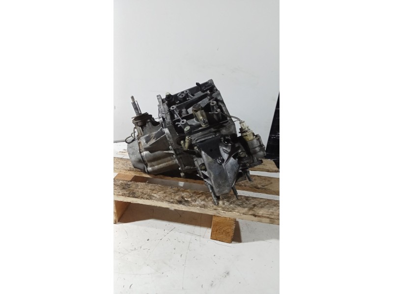 Recambio de caja cambios para citroën xsara (n1) 2.0 hdi 90 referencia OEM IAM 20DL42 5V 3942041B