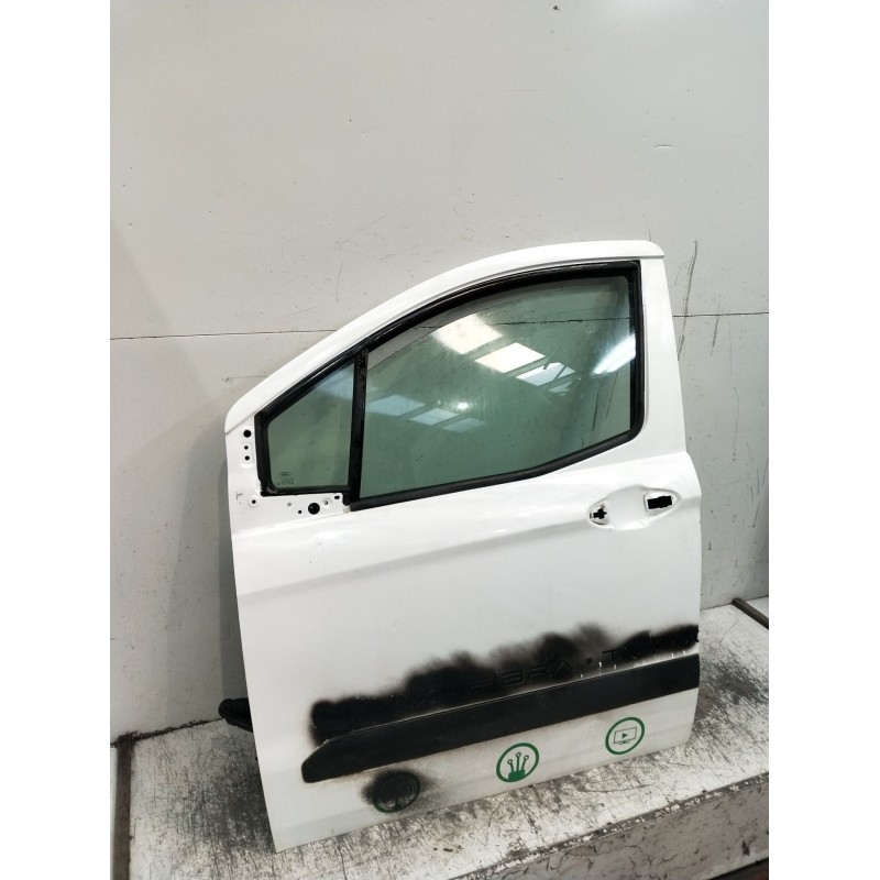 Recambio de puerta delantera izquierda para ford transit courier b460 furgoneta/monovolumen 1.5 tdci referencia OEM IAM  5P 