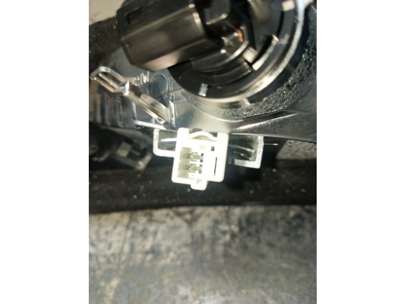 Recambio de piloto trasero izquierdo interior para mazda 3 (bm, bn) 2.2 d referencia OEM IAM B450513F0  