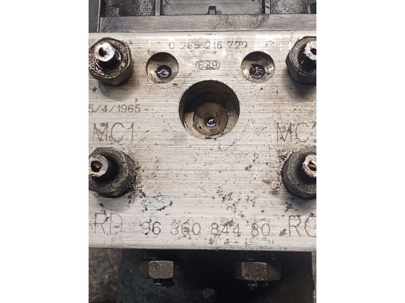 Recambio de abs para citroën xsara (n1) 2.0 hdi 90 referencia OEM IAM 0273004440 9636084480 0265216722