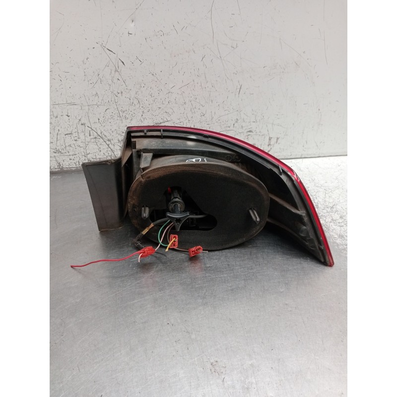 Recambio de piloto trasero izquierdo para renault laguna ii (bg0/1_) 1.9 dci (bg1a, bg1v) referencia OEM IAM   