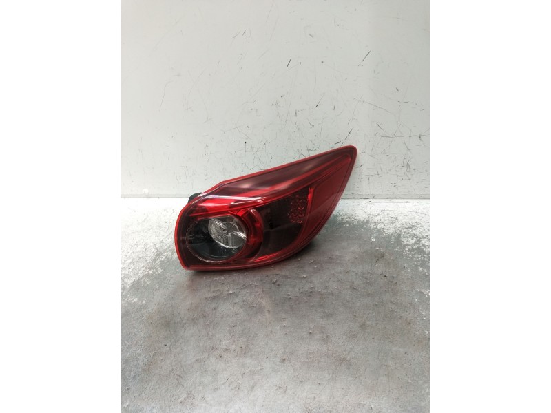 Recambio de piloto trasero derecho para mazda 3 (bm, bn) 2.2 d referencia OEM IAM 22071981 22041974 