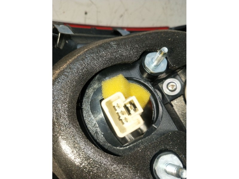 Recambio de piloto trasero derecho para mazda 3 (bm, bn) 2.2 d referencia OEM IAM 22071981 22041974 