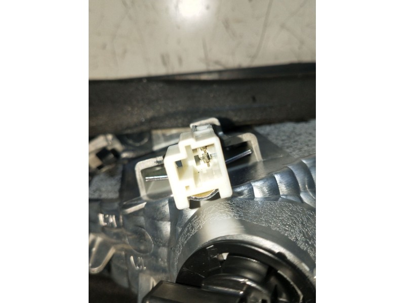 Recambio de piloto trasero derecho interior para mazda 3 (bm, bn) 2.2 d referencia OEM IAM B450513F0  