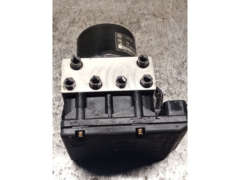 Recambio de abs para volkswagen golf iv (1j1) 1.6 referencia OEM IAM 1J0907379P 1J0614117D 10020402074