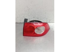 Recambio de piloto trasero derecho para renault laguna ii (bg0/1_) 1.9 dci (bg1a, bg1v) referencia OEM IAM   