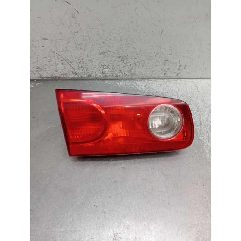 Recambio de piloto trasero izquierdo interior para renault laguna ii (bg0/1_) 1.9 dci (bg1a, bg1v) referencia OEM IAM   