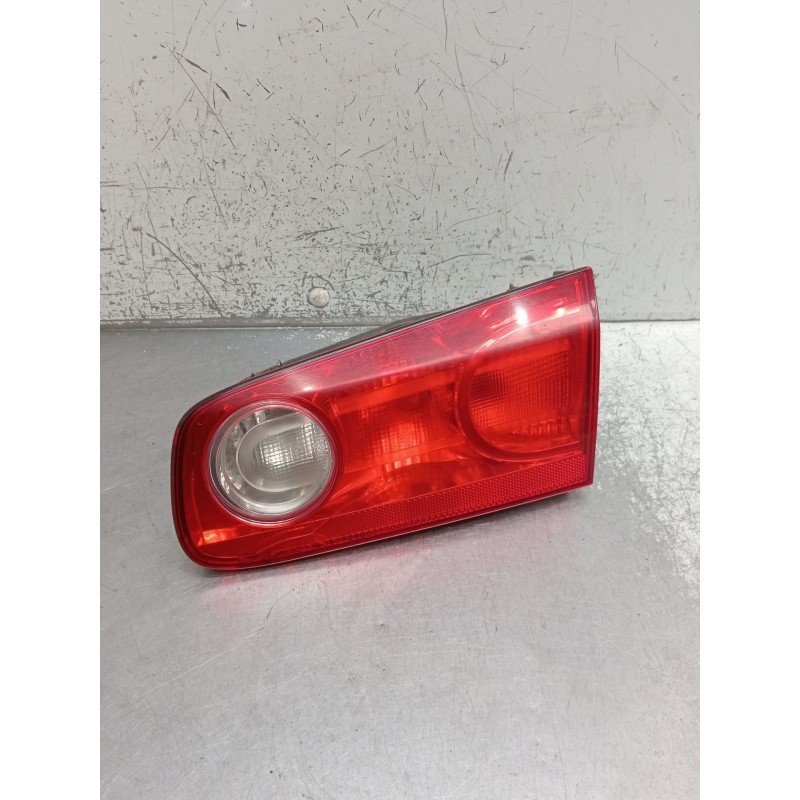 Recambio de piloto trasero derecho interior para renault laguna ii (bg0/1_) 1.9 dci (bg1a, bg1v) referencia OEM IAM   