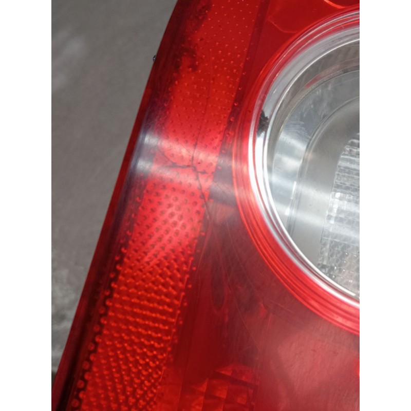 Recambio de piloto trasero derecho interior para renault laguna ii (bg0/1_) 1.9 dci (bg1a, bg1v) referencia OEM IAM   