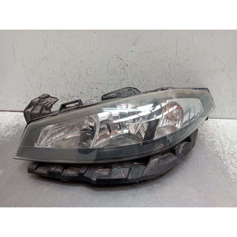 Recambio de faro izquierdo para renault laguna ii (bg0/1_) 1.9 dci (bg1a, bg1v) referencia OEM IAM 89900426 088939 
