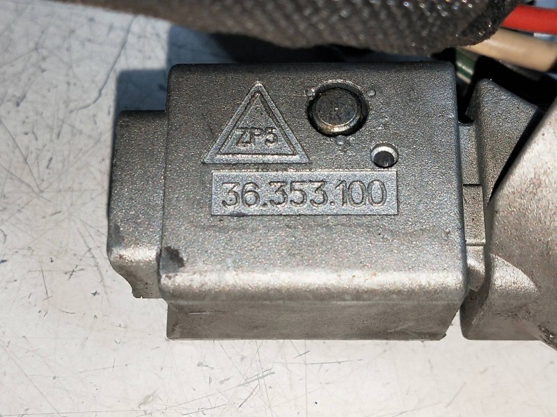 Recambio de conmutador de arranque para lancia phedra (180) 2.2 jtd cat referencia OEM IAM 36353100  