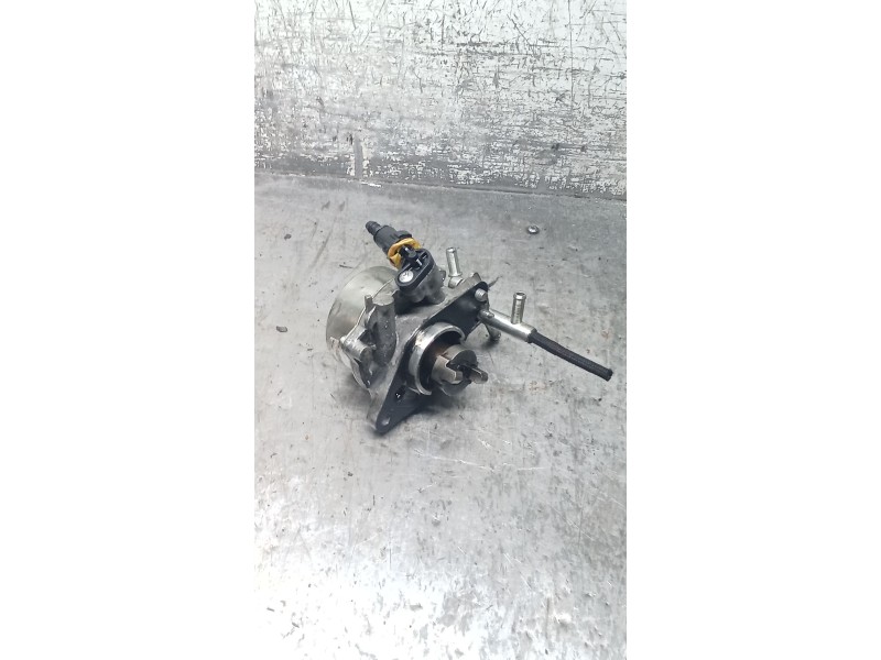 Recambio de depresor freno / bomba vacio para fiat punto (199) easy referencia OEM IAM 55221037  