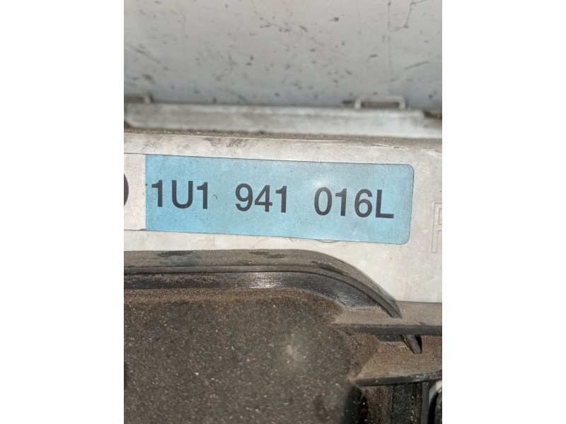 Recambio de faro derecho para skoda octavia i (1u2) 1.9 tdi referencia OEM IAM 1U1941016L  