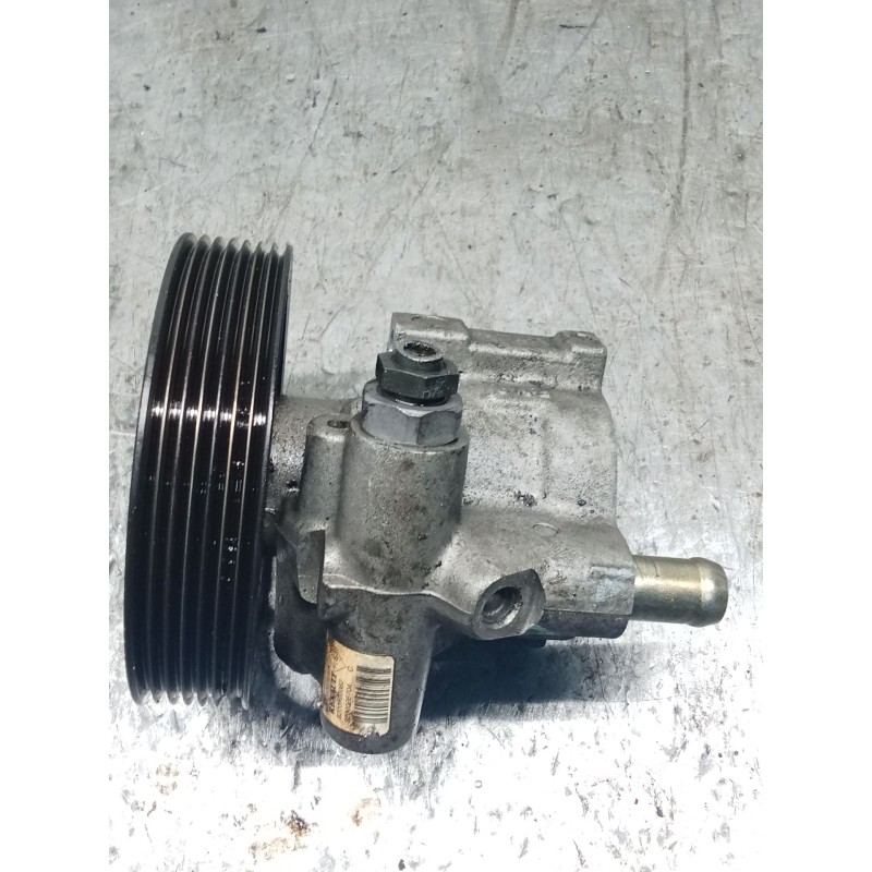 Recambio de bomba direccion para renault laguna ii (bg0/1_) 1.9 dci (bg1a, bg1v) referencia OEM IAM 8200100082  