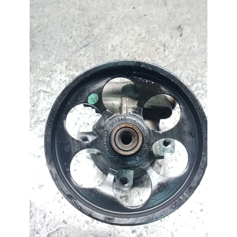 Recambio de bomba direccion para renault laguna ii (bg0/1_) 1.9 dci (bg1a, bg1v) referencia OEM IAM 8200100082  