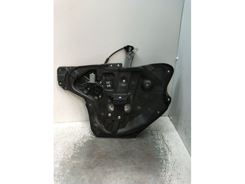 Recambio de elevalunas delantero derecho para mazda 3 (bm, bn) 2.2 d referencia OEM IAM BHS25897XB 5P 