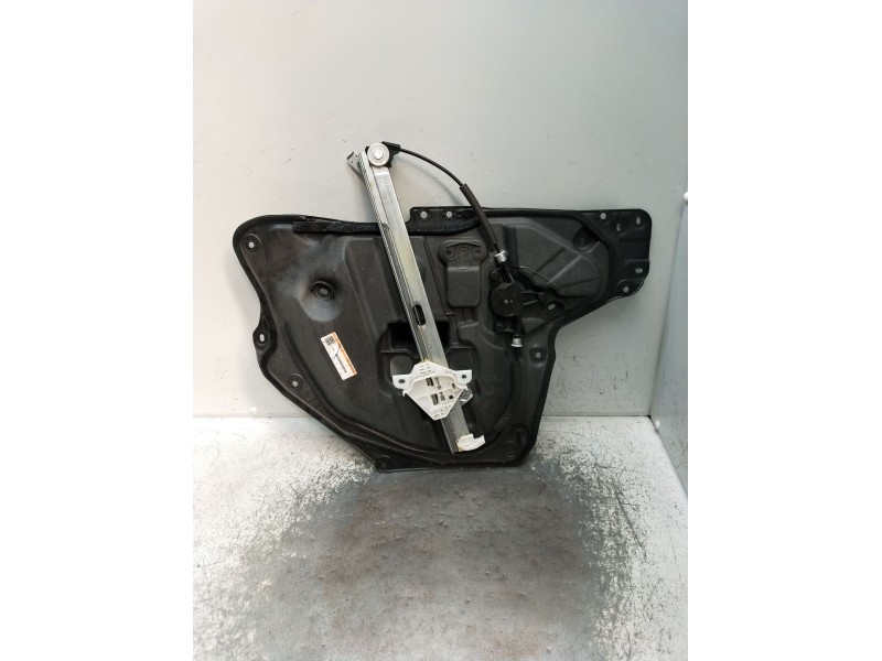 Recambio de elevalunas delantero derecho para mazda 3 (bm, bn) 2.2 d referencia OEM IAM BHS25897XB 5P 