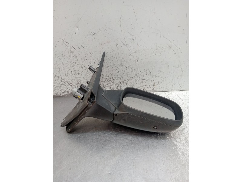Recambio de retrovisor derecho para renault laguna ii (bg0/1_) 1.9 dci (bg1a, bg1v) referencia OEM IAM ELECTRICO 1 ENCHUFE 7 PIN