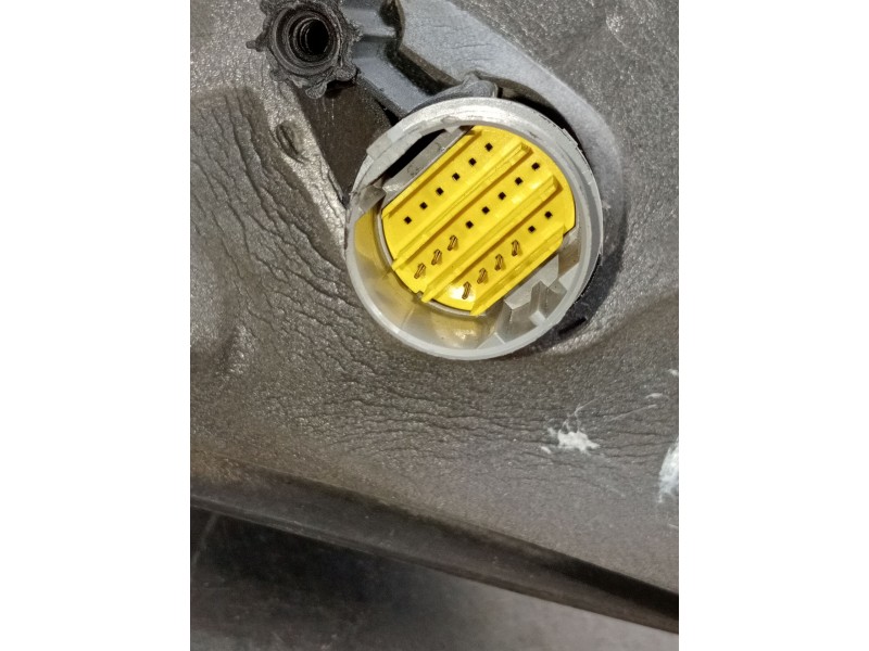 Recambio de retrovisor derecho para renault laguna ii (bg0/1_) 1.9 dci (bg1a, bg1v) referencia OEM IAM ELECTRICO 1 ENCHUFE 7 PIN