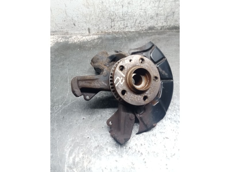 Recambio de mangueta delantera izquierda para volkswagen bora i (1j2) 1.9 tdi referencia OEM IAM   