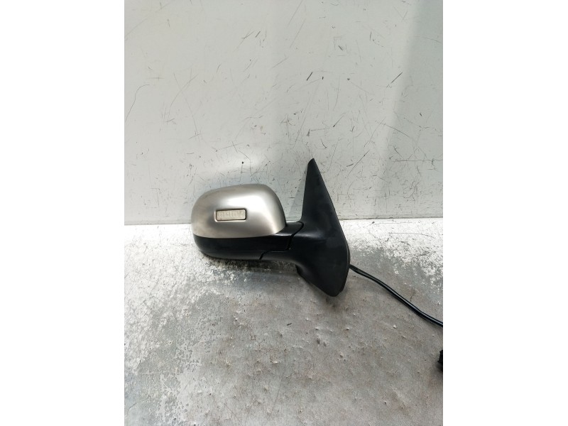 Recambio de retrovisor derecho para volkswagen bora i (1j2) 1.9 tdi referencia OEM IAM  ELÉCTRICO 