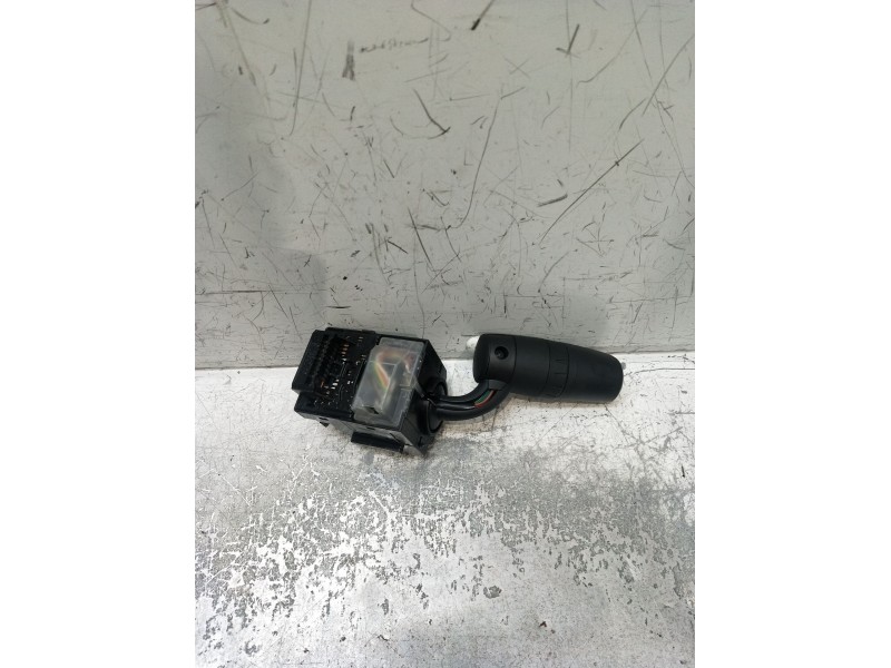 Recambio de mando luces para mazda 3 (bm, bn) 2.2 d referencia OEM IAM KS1217J397  