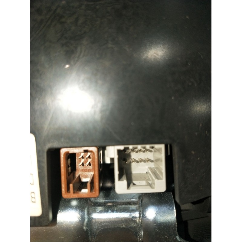 Recambio de pantalla multifuncion para mazda 3 (bm, bn) 2.2 d referencia OEM IAM BHP1611JOD K4000150905 