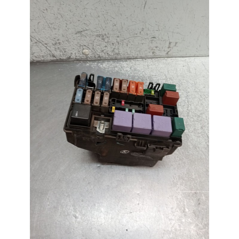 Recambio de caja reles / fusibles para renault laguna ii (bg0/1_) 1.9 dci (bg1a, bg1v) referencia OEM IAM 82006239342 55RDAQ728 