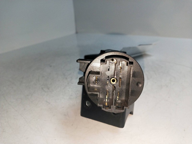 Recambio de conmutador de arranque para lancia ypsilon (101) 1.3 jtd cat referencia OEM IAM 61027500  