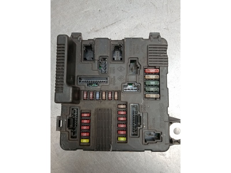 Recambio de caja reles / fusibles para renault scénic ii (jm0/1_) 1.5 dci (jm02, jm13) referencia OEM IAM 8200306032B S118399200