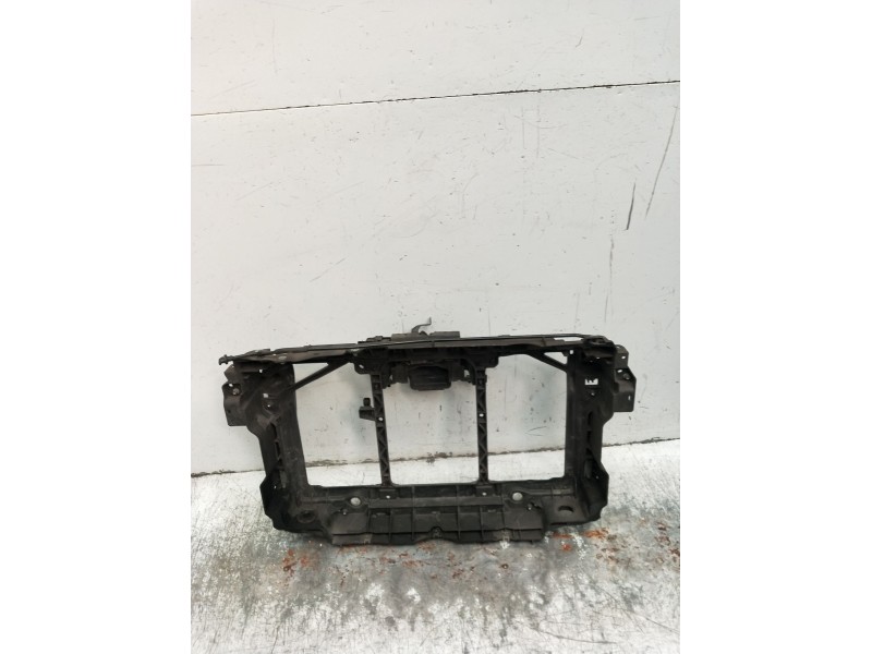 Recambio de panel frontal para mazda 3 (bm, bn) 2.2 d referencia OEM IAM 10313TB4040  