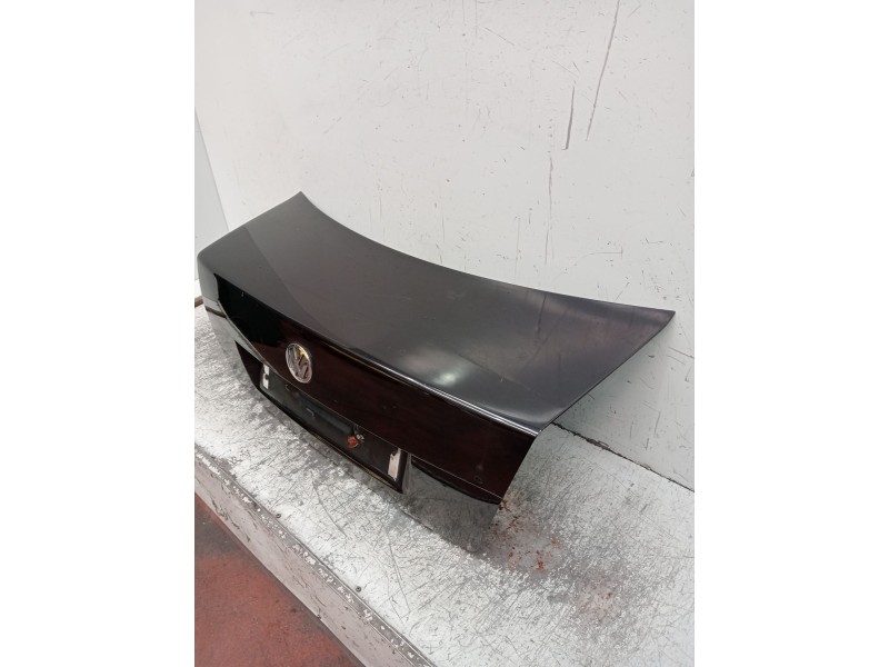 Recambio de tapa maletero para volkswagen bora i (1j2) 1.9 tdi referencia OEM IAM   