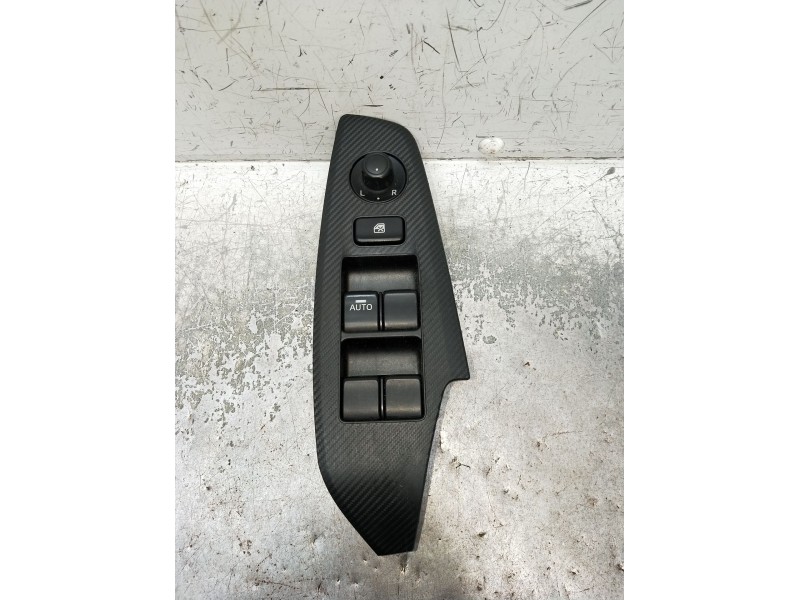 Recambio de mando elevalunas delantero izquierdo para mazda 3 (bm, bn) 2.2 d referencia OEM IAM BHR966350A 5P 