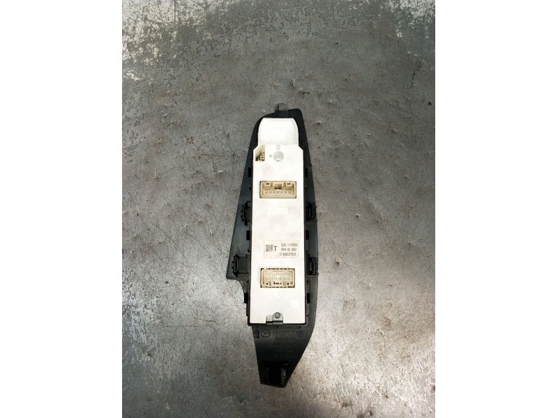 Recambio de mando elevalunas delantero izquierdo para mazda 3 (bm, bn) 2.2 d referencia OEM IAM BHR966350A 5P 