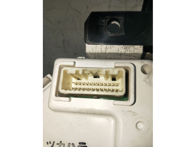 Recambio de cuadro instrumentos para mazda 3 (bm, bn) 2.2 d referencia OEM IAM BJE155430 K9001 