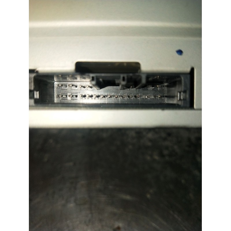 Recambio de sistema audio / radio cd para mazda 3 (bm, bn) 2.2 d referencia OEM IAM BHP3669G0C MD790446 