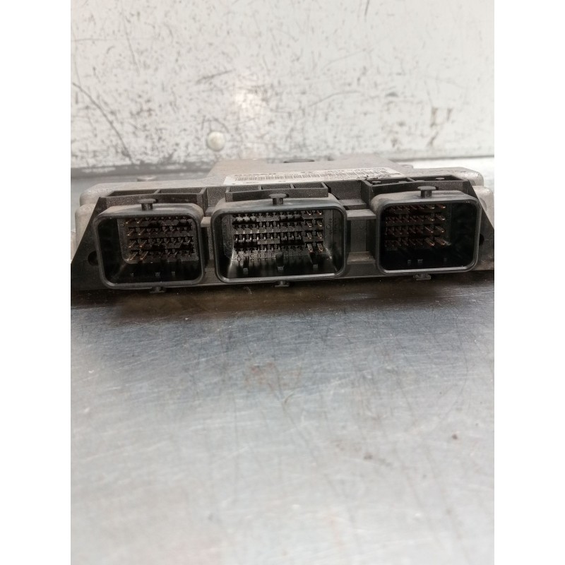 Recambio de centralita motor uce para renault laguna ii (bg0/1_) 1.9 dci (bg1a, bg1v) referencia OEM IAM 0281012588 8200527713 