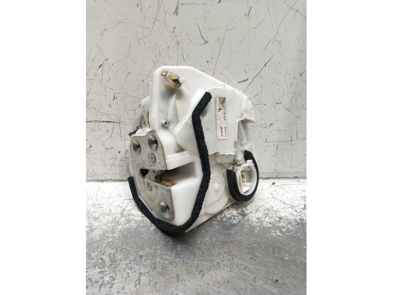 Recambio de motor cierre centralizado trasero derecho para mazda 3 (bm, bn) 2.2 d referencia OEM IAM 5104A0455 5P 