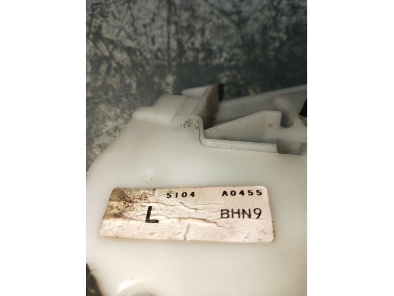 Recambio de motor cierre centralizado trasero derecho para mazda 3 (bm, bn) 2.2 d referencia OEM IAM 5104A0455 5P 