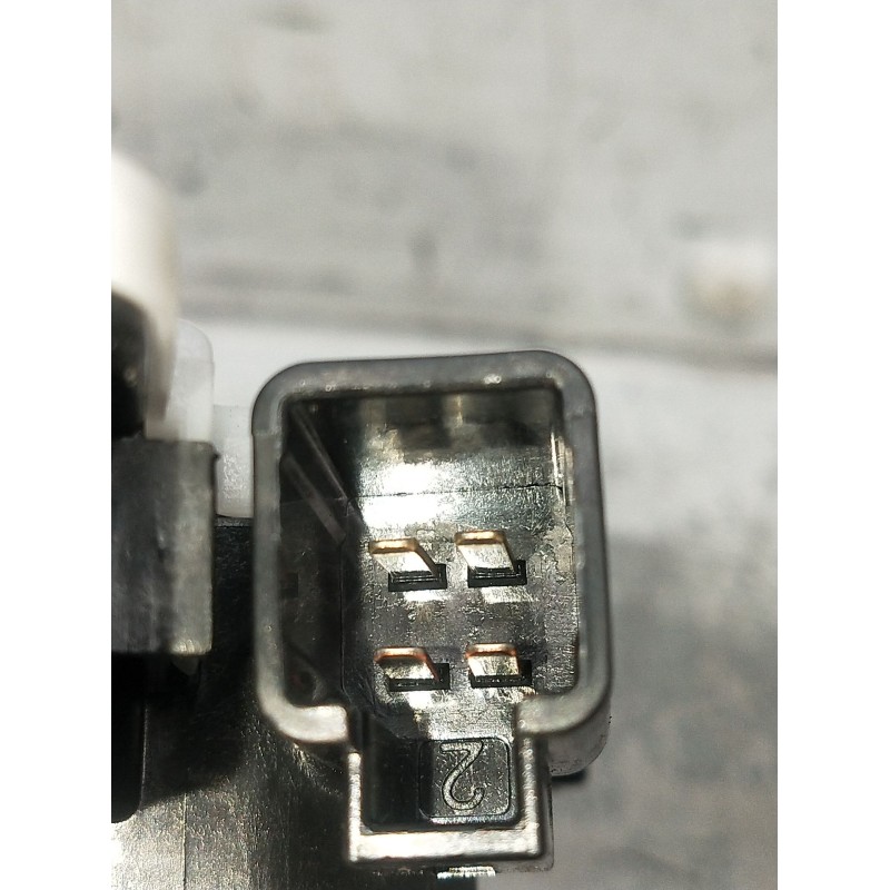 Recambio de motor cierre centralizado porton para mazda 3 (bm, bn) 2.2 d referencia OEM IAM  5P 