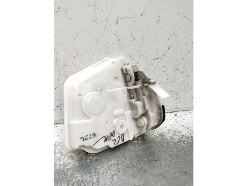Recambio de motor cierre centralizado delantero derecho para mazda 3 (bm, bn) 2.2 d referencia OEM IAM 5105B0040  