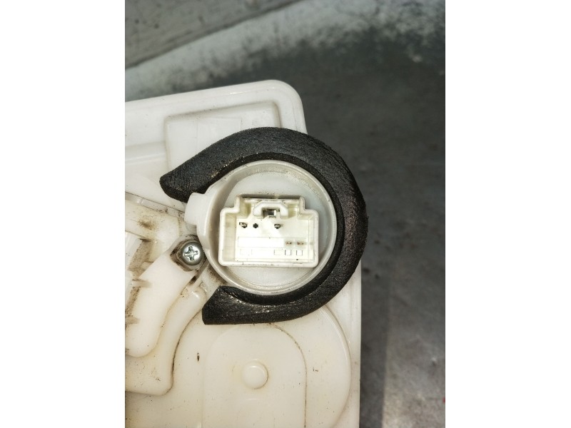 Recambio de motor cierre centralizado delantero derecho para mazda 3 (bm, bn) 2.2 d referencia OEM IAM 5105B0040  