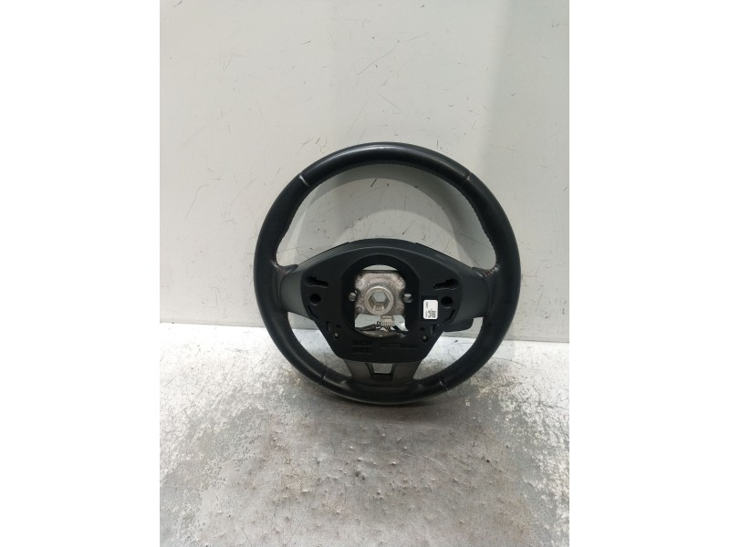 Recambio de volante para mazda 3 (bm, bn) 2.2 d referencia OEM IAM BPH2150908  