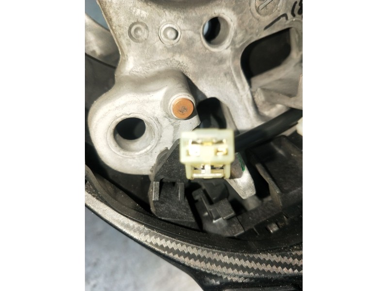 Recambio de volante para mazda 3 (bm, bn) 2.2 d referencia OEM IAM BPH2150908  