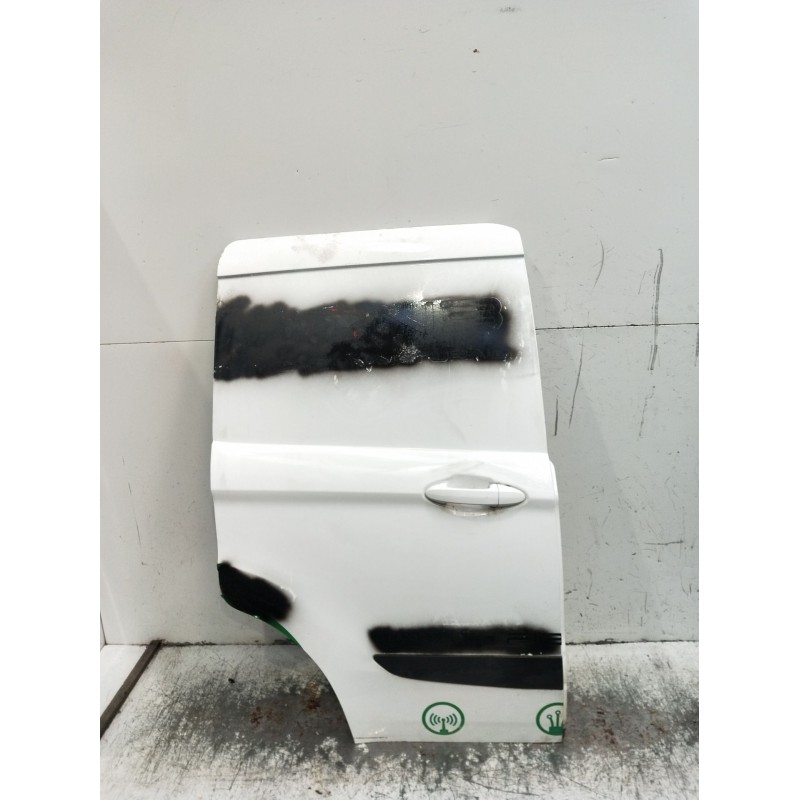 Recambio de puerta trasera derecha para ford transit courier b460 furgoneta/monovolumen 1.5 tdci referencia OEM IAM  5P 