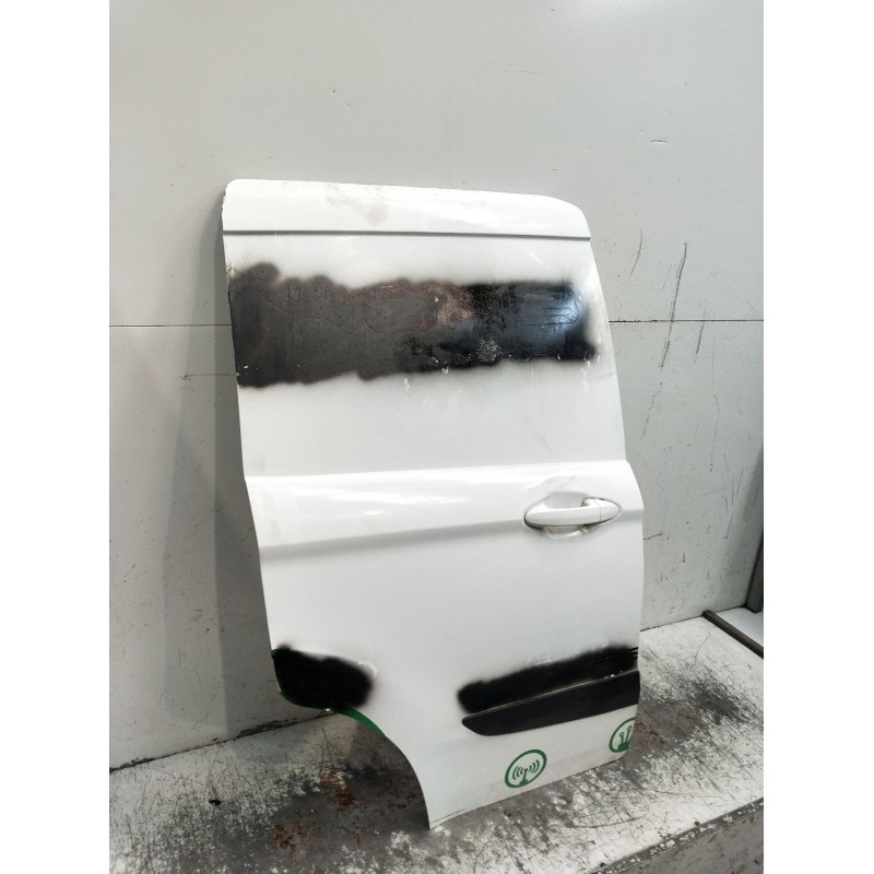 Recambio de puerta trasera derecha para ford transit courier b460 furgoneta/monovolumen 1.5 tdci referencia OEM IAM  5P 