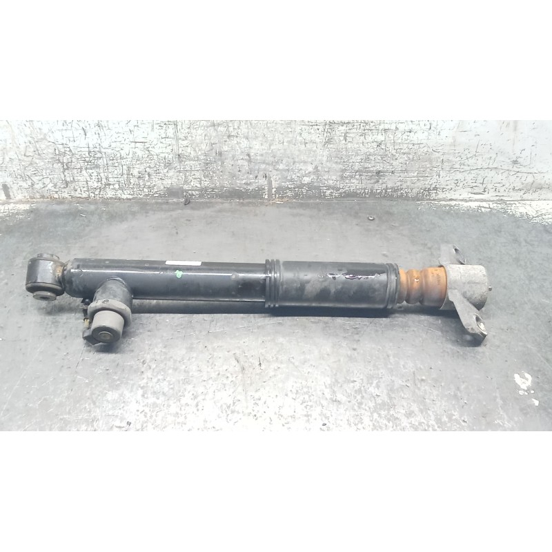 Recambio de amortiguador trasero derecho para hyundai i30 (pde, pd, pden) 2.0 n referencia OEM IAM 55301S0100  