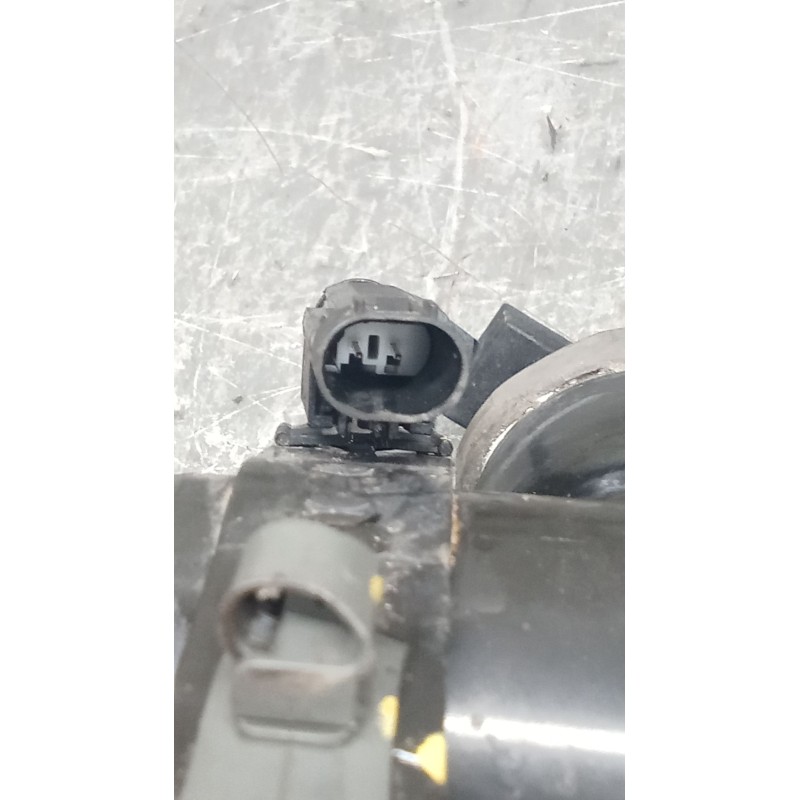 Recambio de amortiguador trasero derecho para hyundai i30 (pde, pd, pden) 2.0 n referencia OEM IAM 55301S0100  
