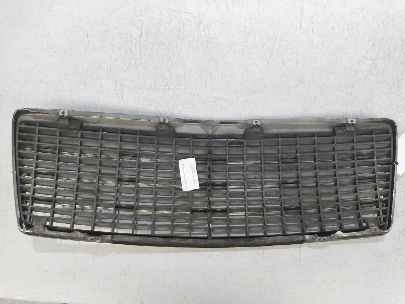 Recambio de rejilla delantera para mercedes clase s (w140) berlina 4.2 v8 32v cat referencia OEM IAM   