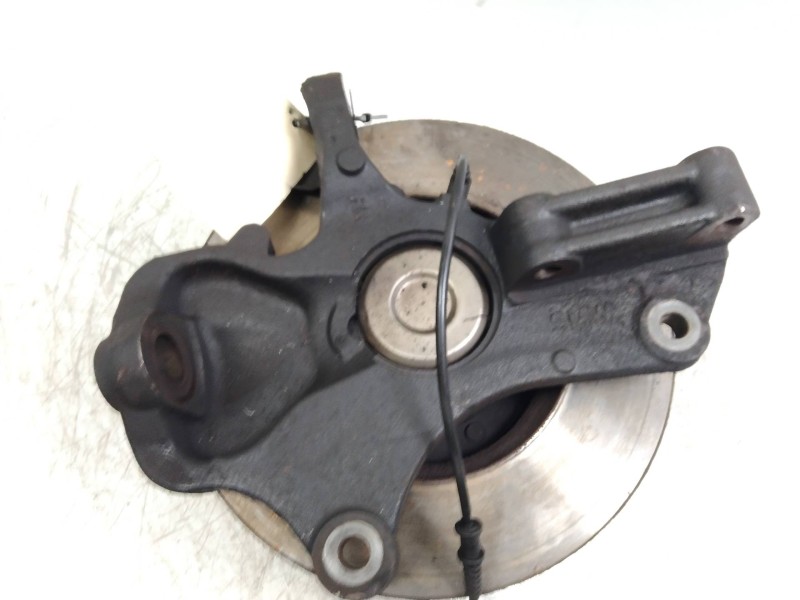 Recambio de mangueta delantera derecha para mercedes sprinterii caja cerrada (desde 01.06) 311/315 cdi 4x4 (906.631/633/635/637)